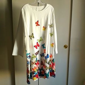 NWOT! Shift Dress 🌺🌸🌷